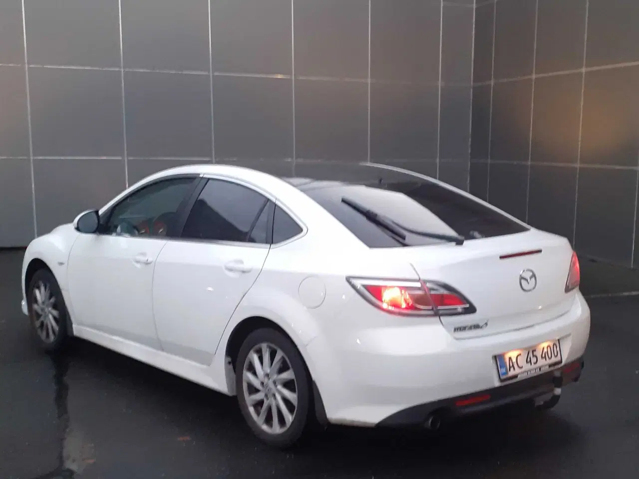Billede 3 - Flot Mazda 6 Benzin..2011..