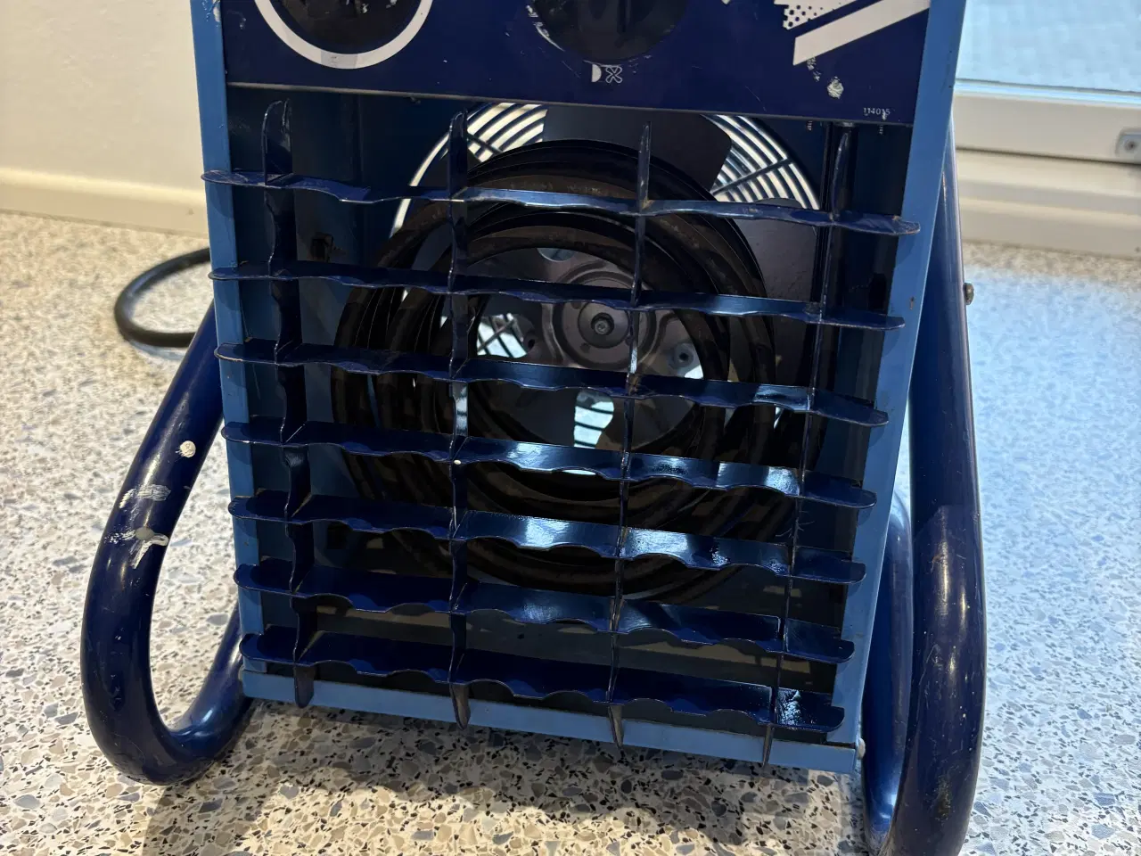 Billede 1 - El-Björn Varmluftsblæser 2 kW blå