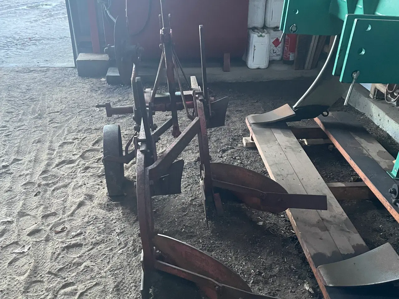 Billede 4 - Skjold plov