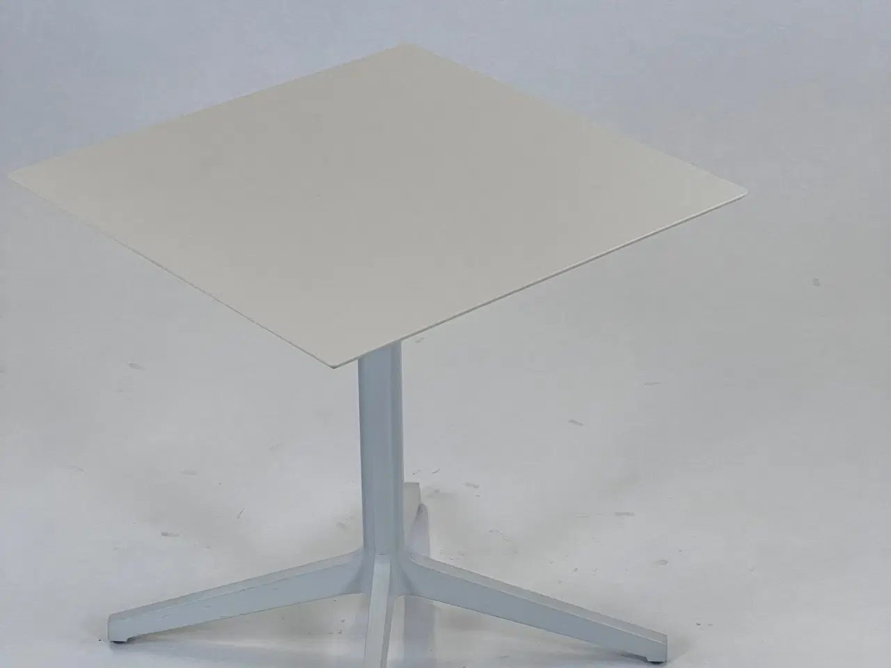 Billede 3 - Pedrali Ypsilon Bord
