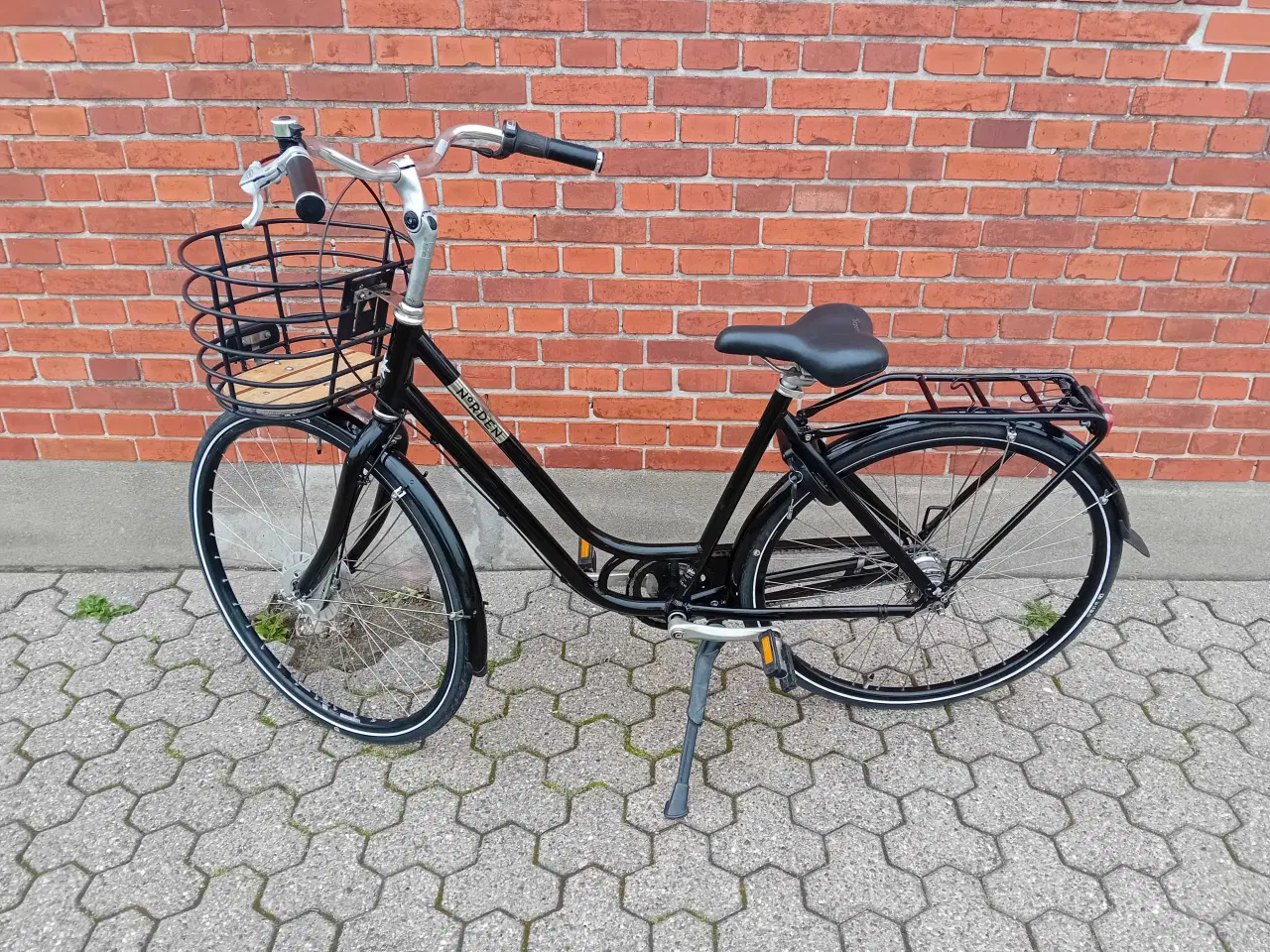 Billede 2 - Damecykel til salg stelstr 52cm.