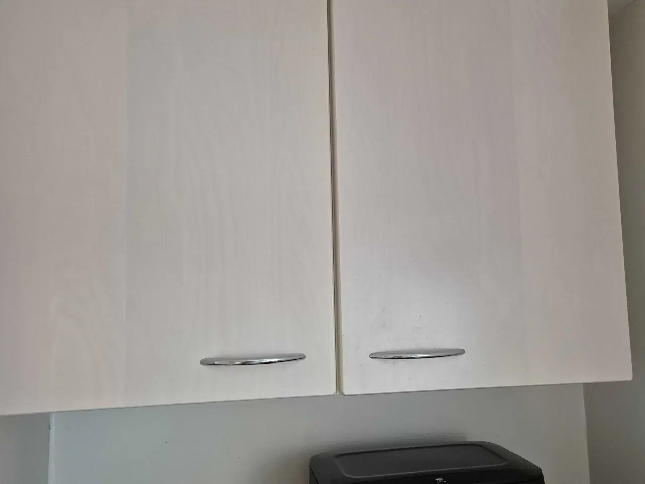 Billede 1 - Overskabe HTH - 4 Stk
