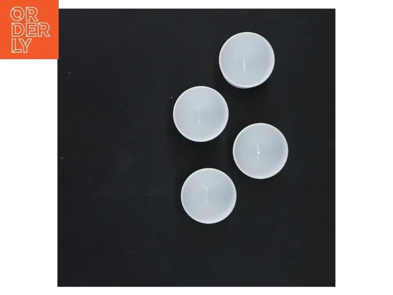 Billede 2 - Sæt af æggebægre (str. 5x5 cm)