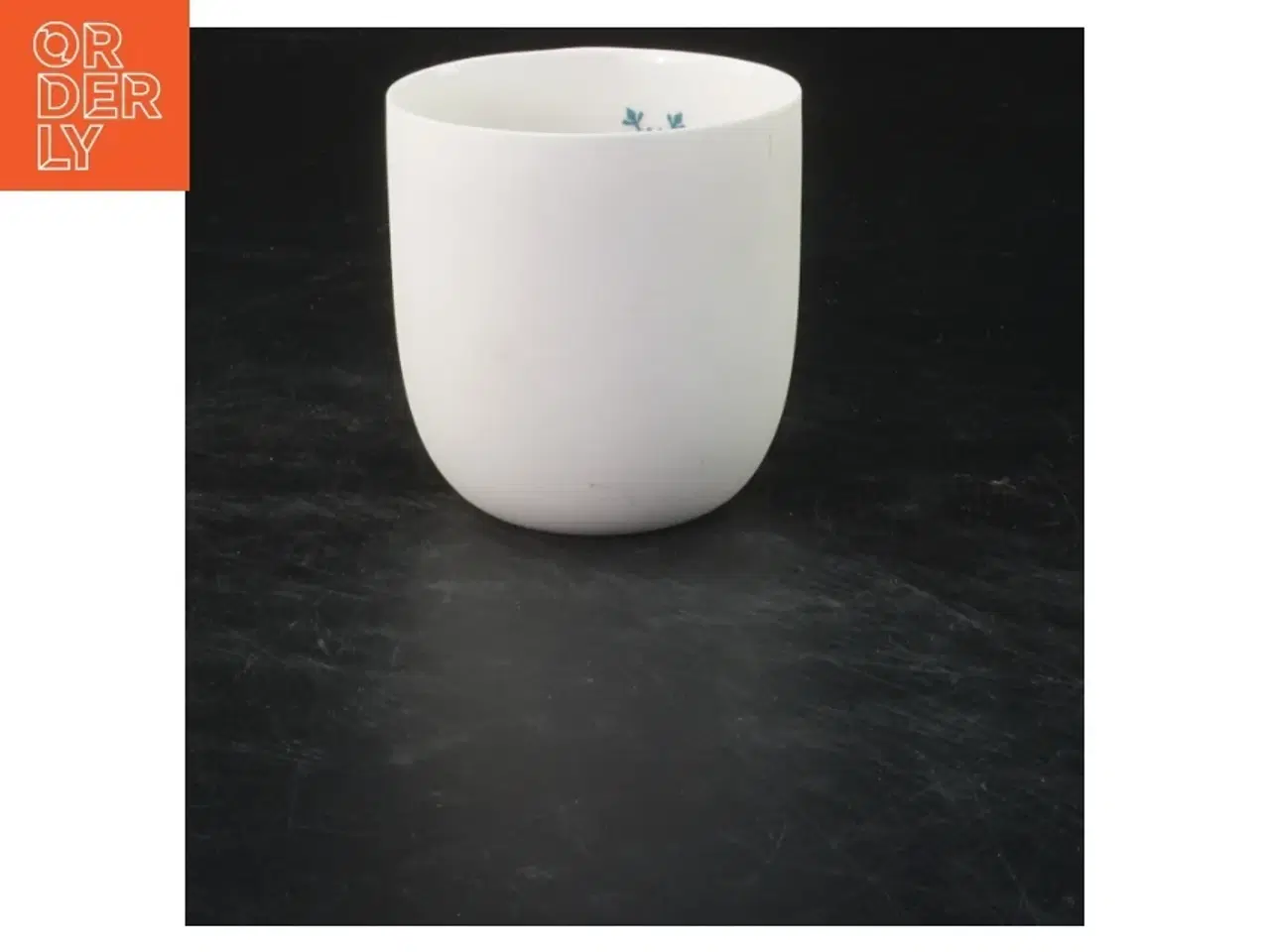 Billede 1 - Hvid porcelænskop (str. 7x7 cm)