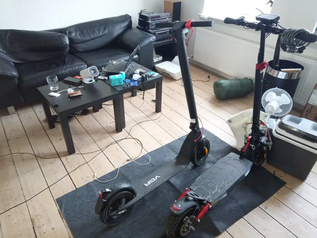 Billede 1 - 2løbehjul sælges 