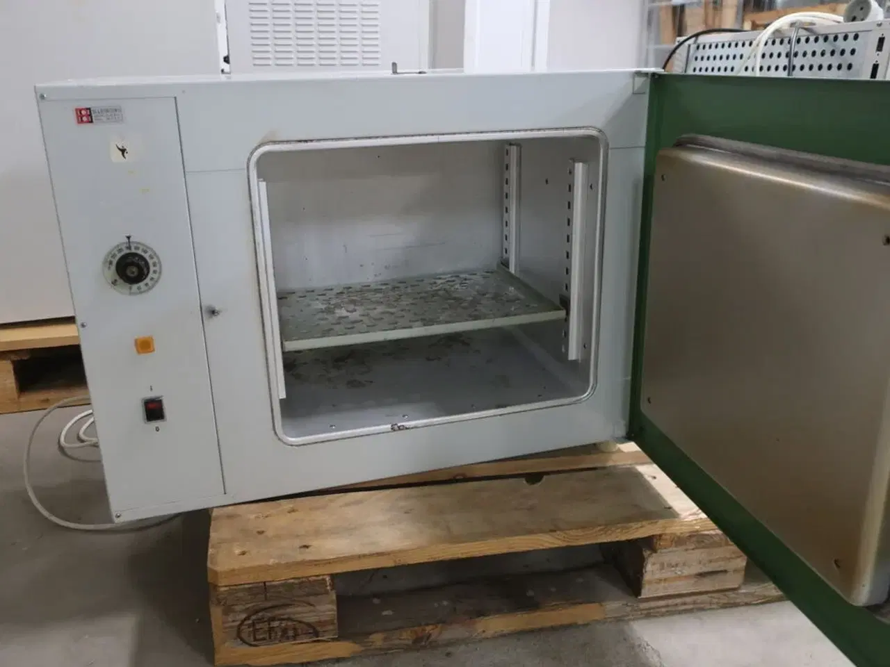 Billede 4 - Varmeskab/ovn HERAEUS H420