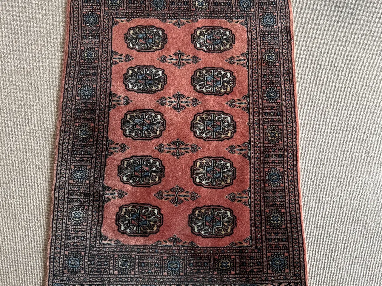 Billede 1 - 🇵🇰 Ægte Håndknyttet Pakistansk Bukhara Tæppe