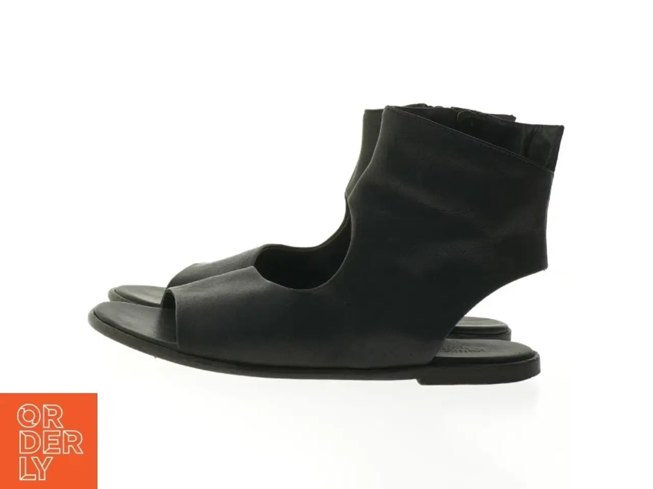 Billede 1 - Sandaler (str. 39)