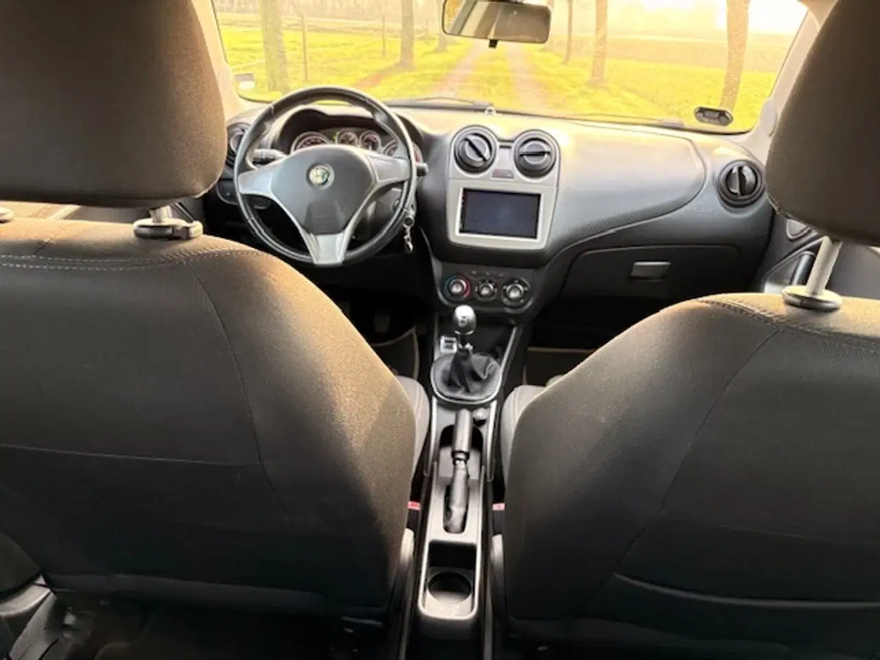 Billede 8 - Alfa Romeo MiTo 1,3 JTDm 85 Distinctive 3d,Nysynet