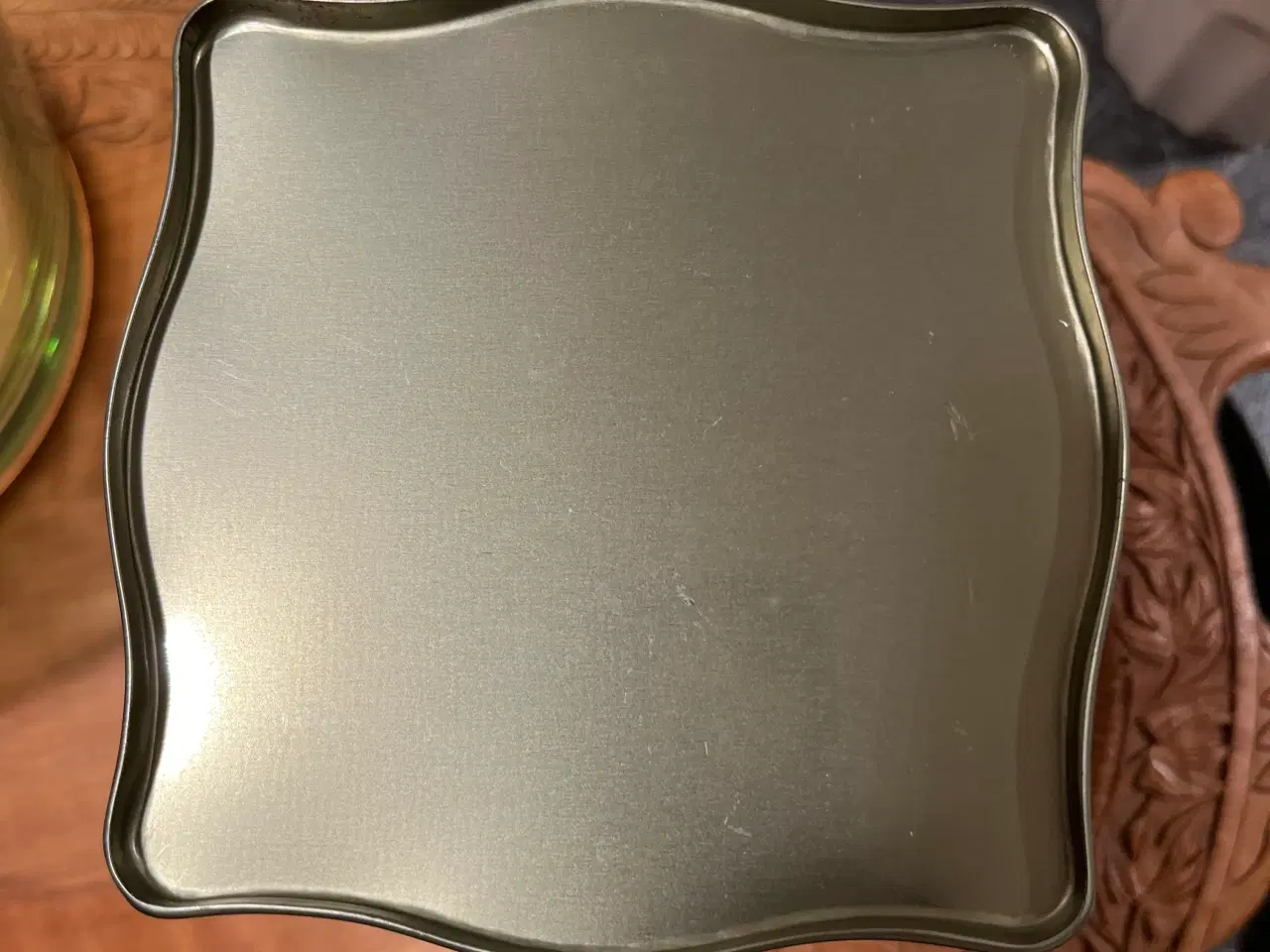 Billede 4 - Samleobjekt-juledåse i metal med bamsemotiv 