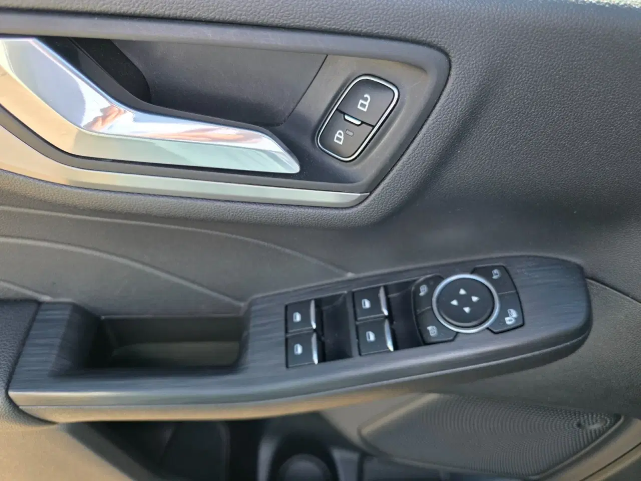 Billede 9 - Ford Kuga 2,5 HEV Titanium X CVT