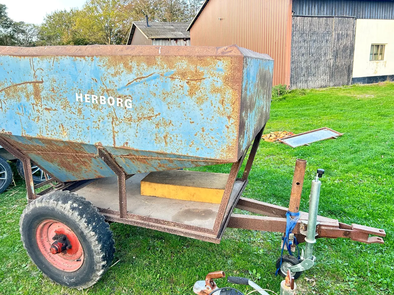 Billede 2 - Herborg kornvogn