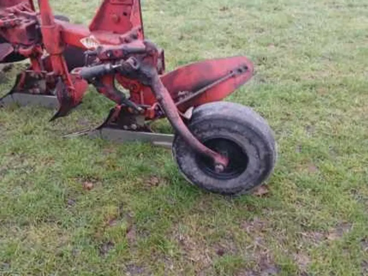 Billede 7 - kuhn 3 furet vendeplov