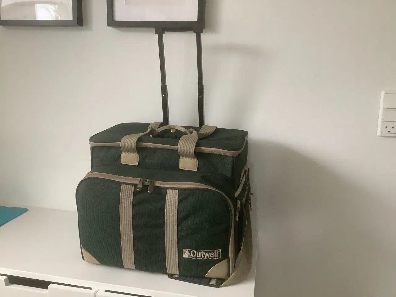 Billede 1 - Outwell picnics kurv med glas og bestik 
