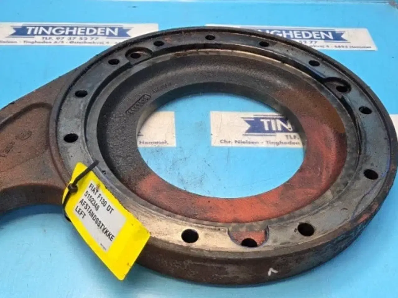 Billede 11 - Fiat F130DT Afstandsstykke L. 5152348