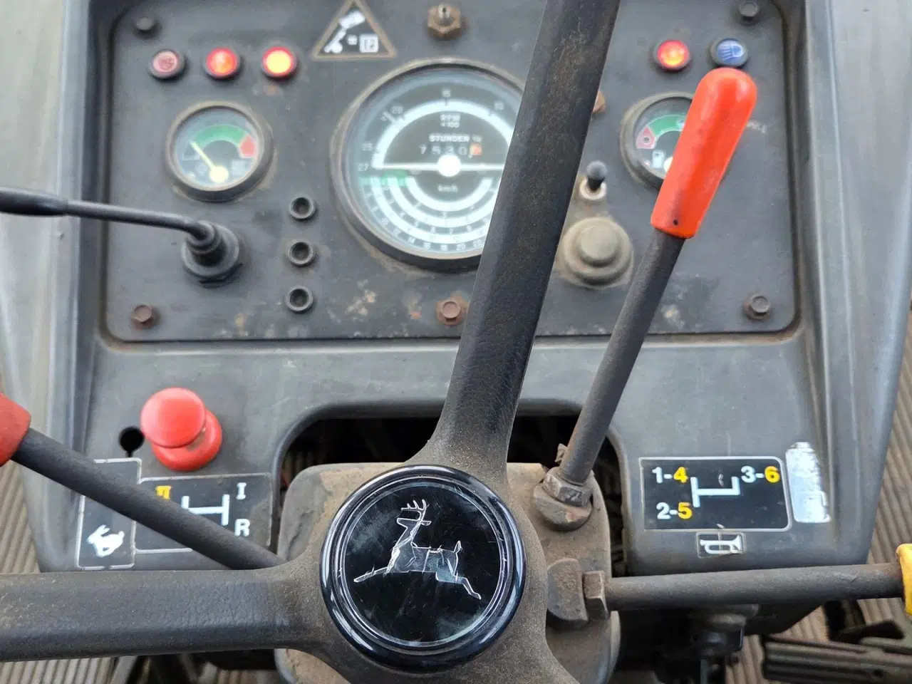 Billede 5 - John Deere 3030 Velholdt 6 cylindret traktor med tvillinghjul