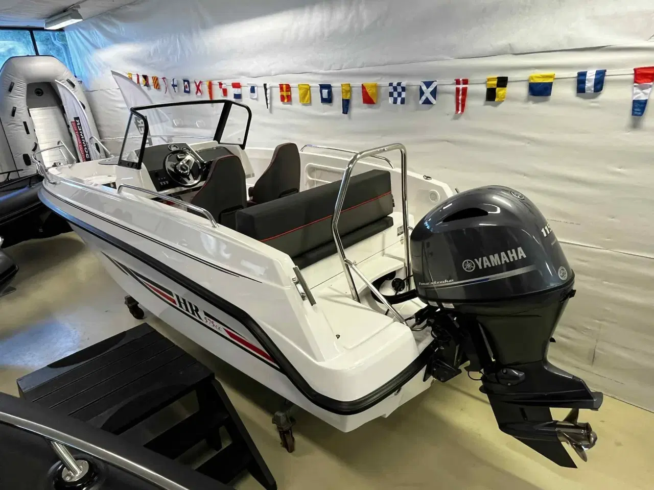 Billede 1 - HR 575 CC med 115 hk Yamaha og trailer