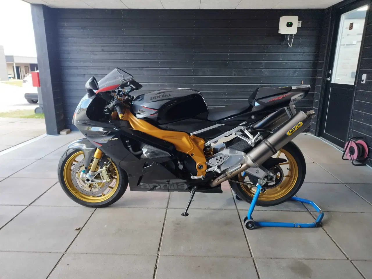 Billede 6 - Aprilia RSV 1000 RR Factory 