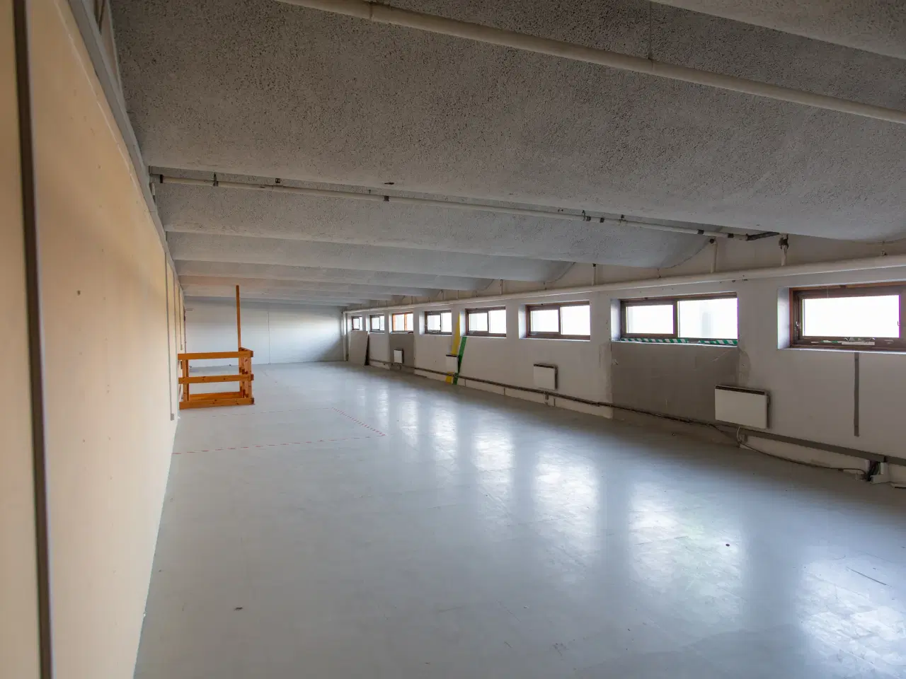 Billede 6 - Råt erhvervslejemål på 210 m² – skab dine egne rammer