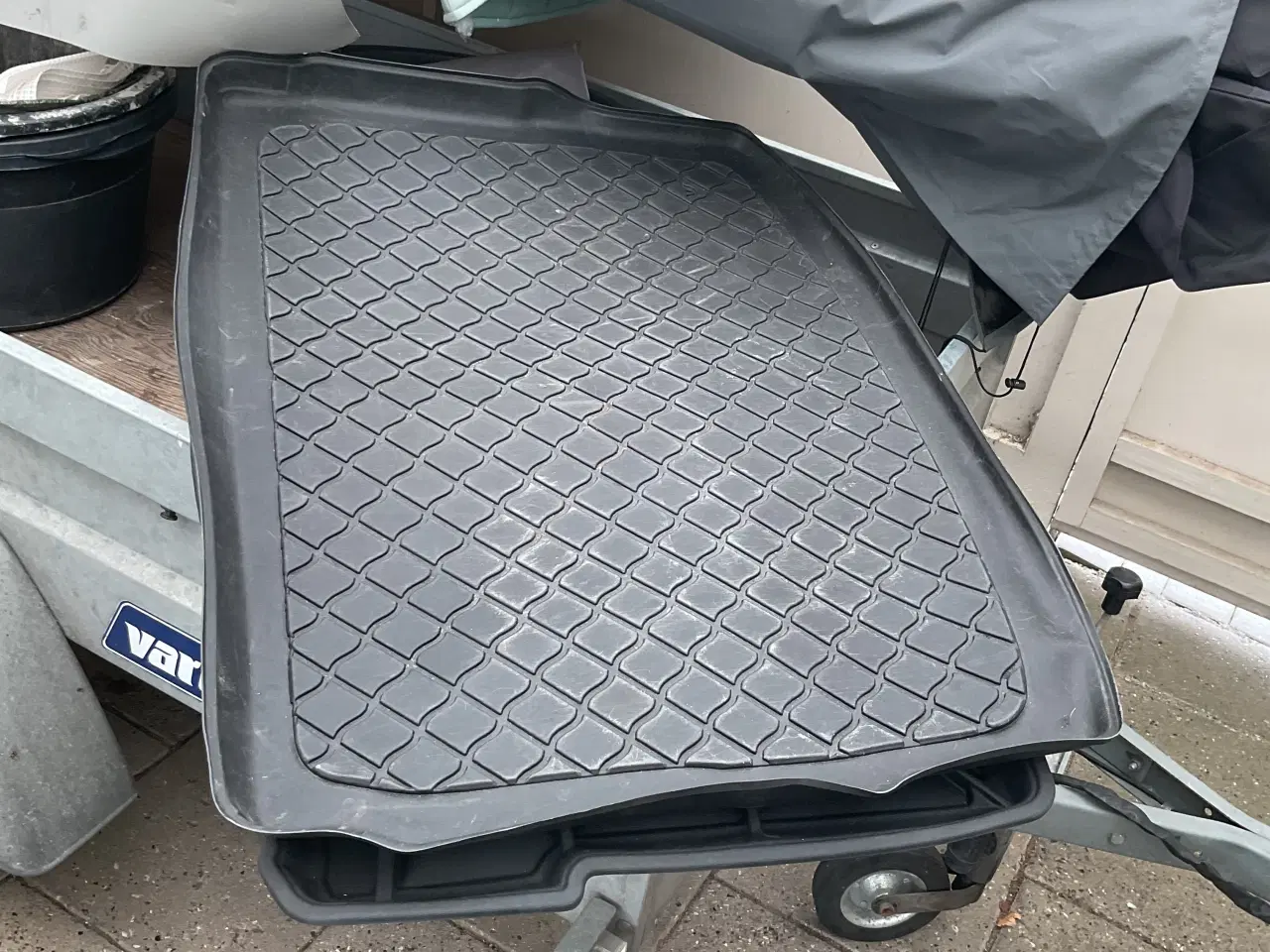 Billede 2 - Bagagerumsbakker til Nissan Qashqai 