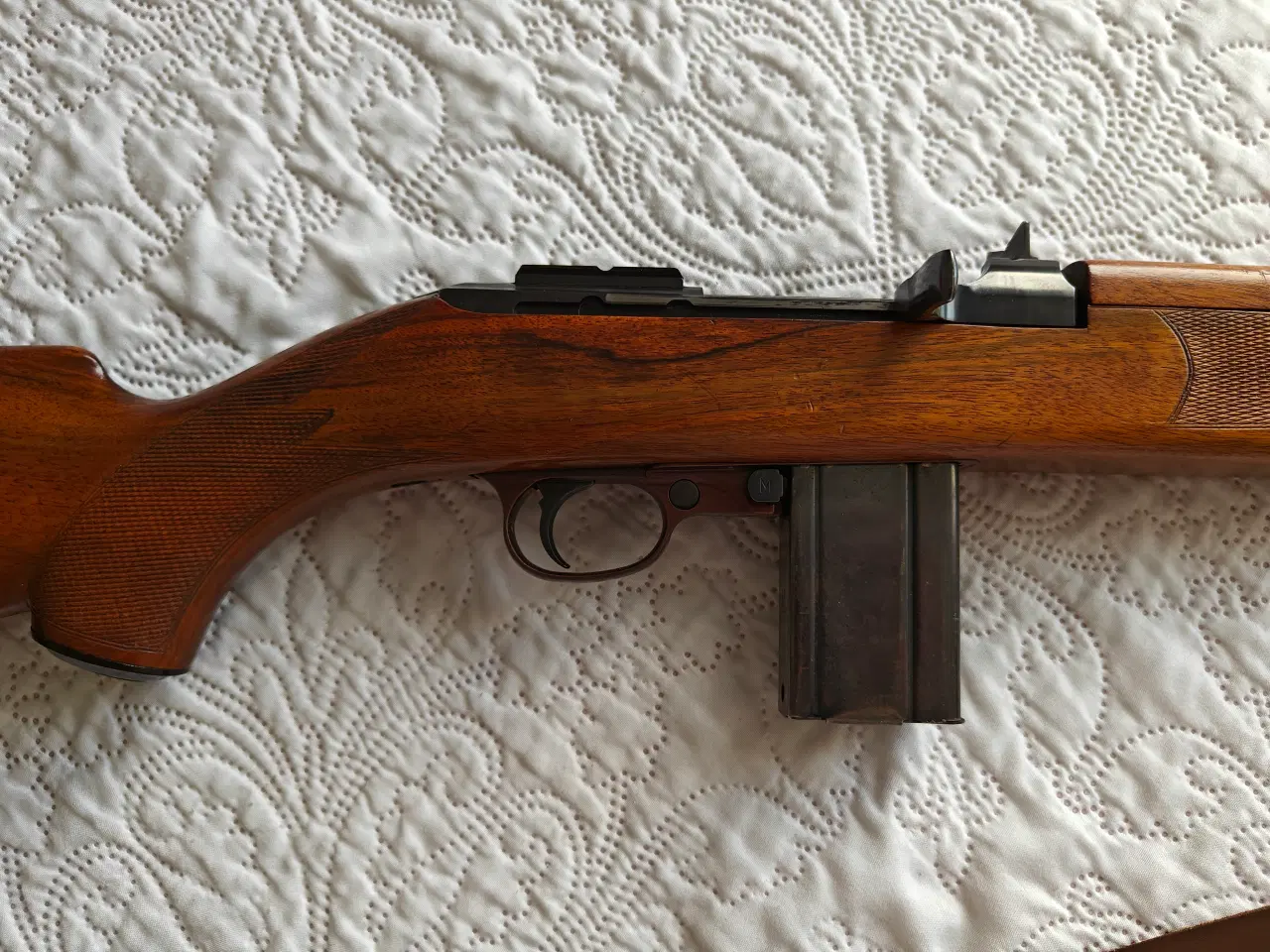 Billede 3 - Fuldskæftet M1 Carbine Repeter cal. 30 Carb.