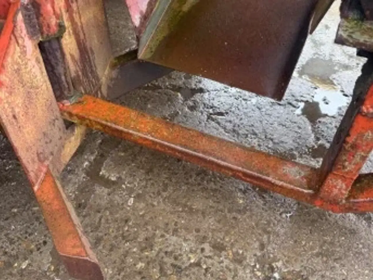 Billede 5 - Båndvogn