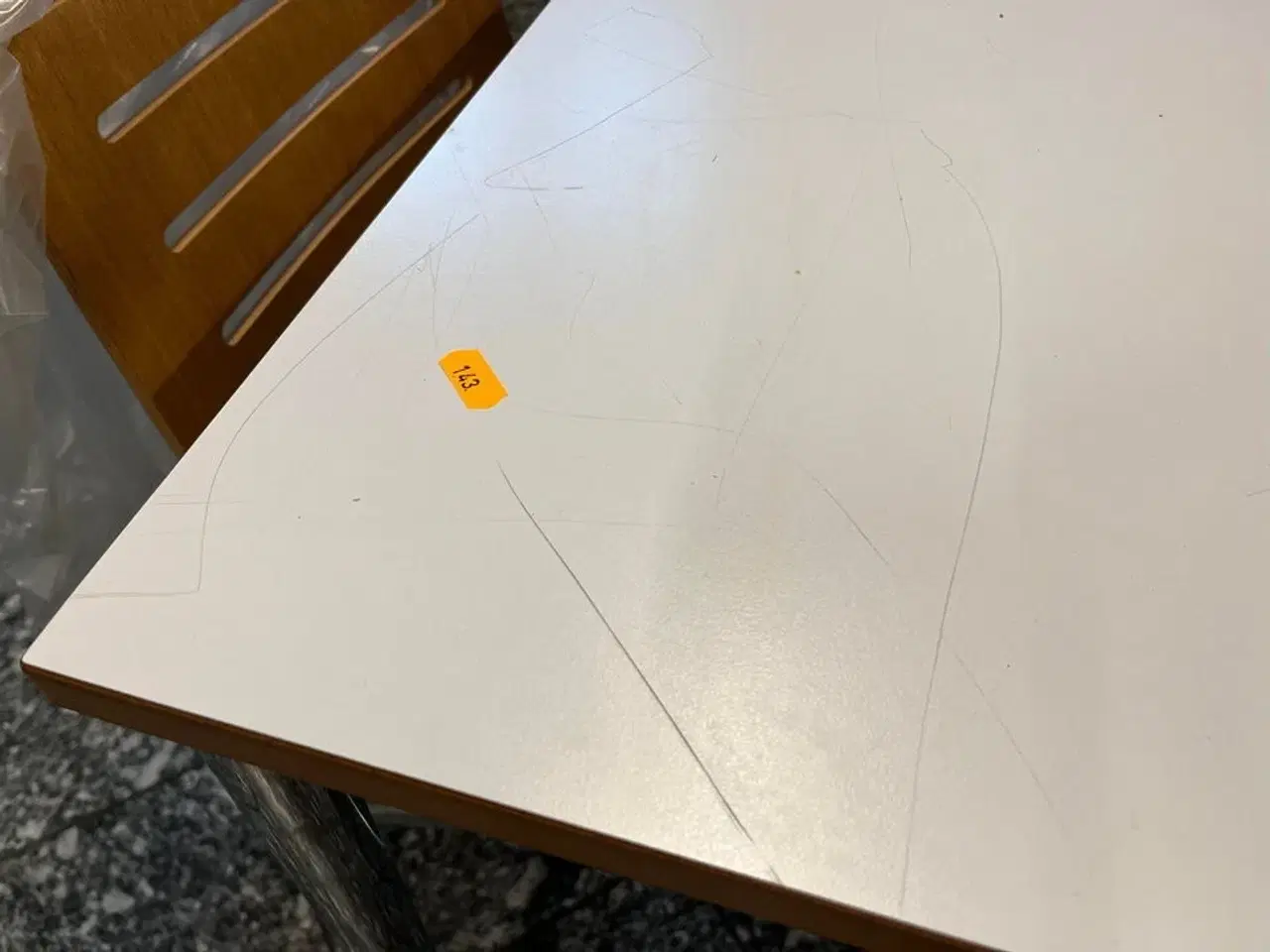 Billede 4 - 2 stk. spisebord med 8 stk. stole