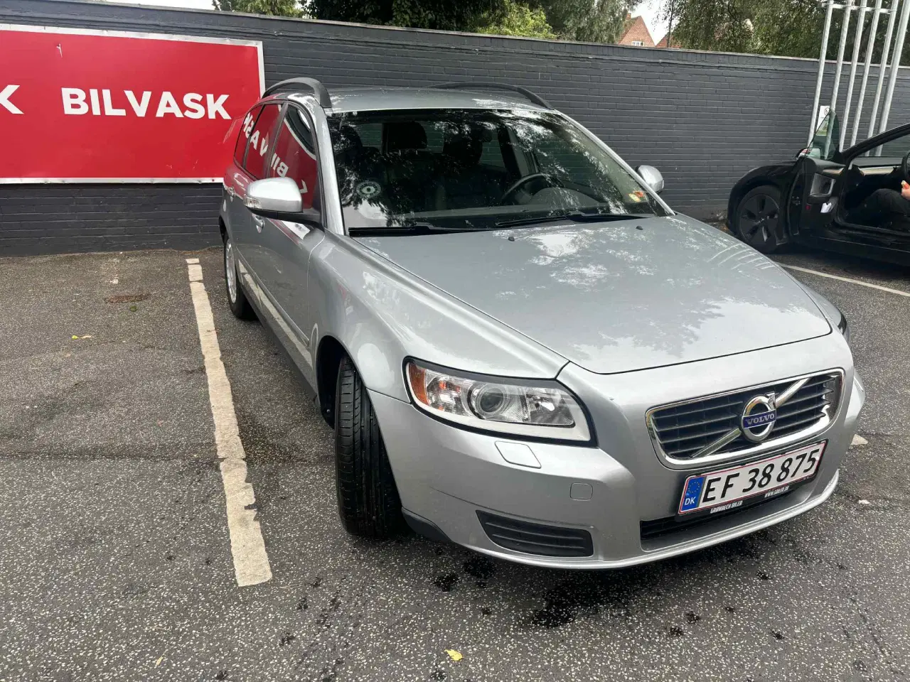 Billede 10 - Velholdt Volvo V50 sælges
