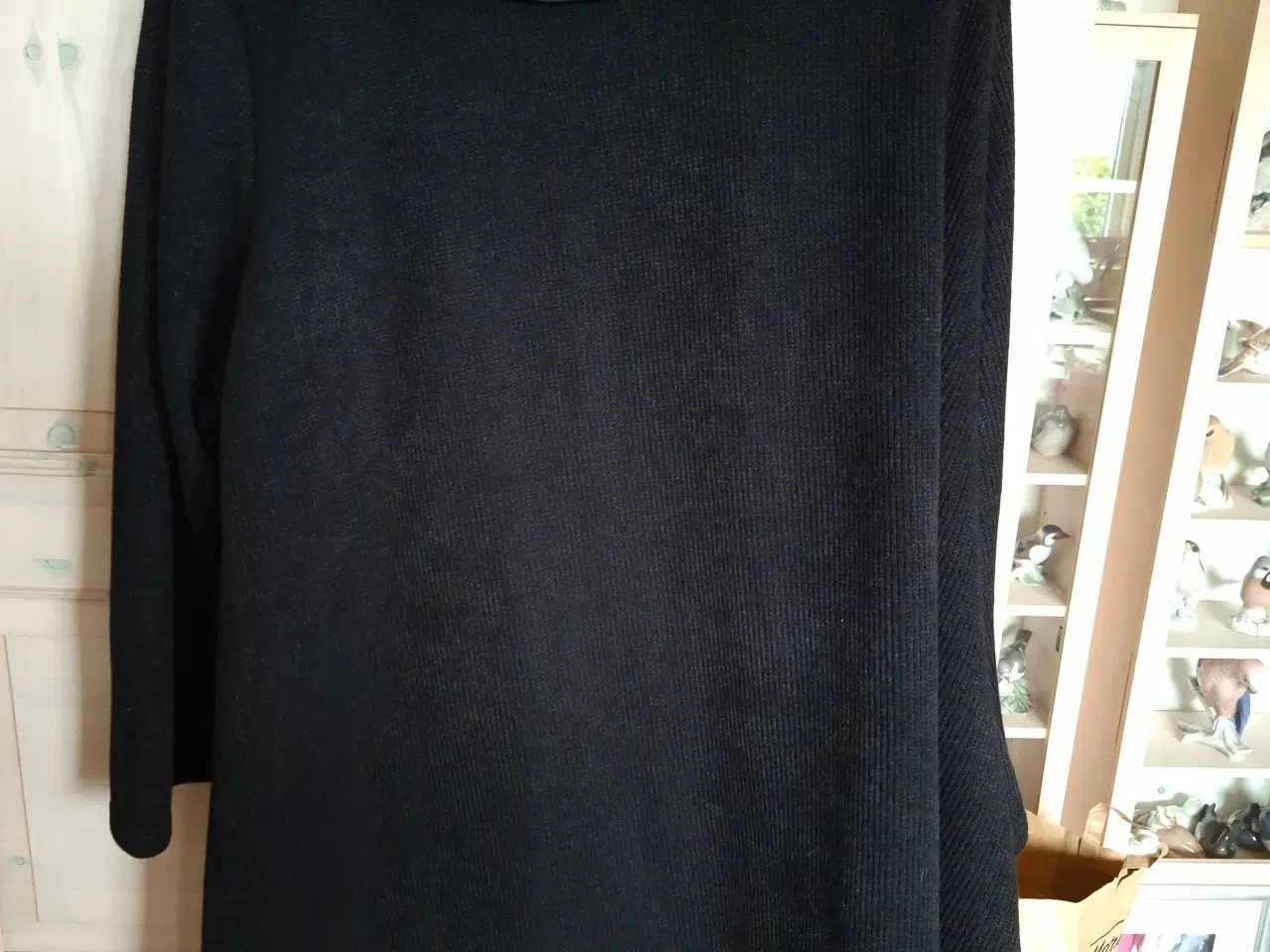 Billede 5 - Diverse  Strik +Vinterjakker Alle 3 er Nye incl po