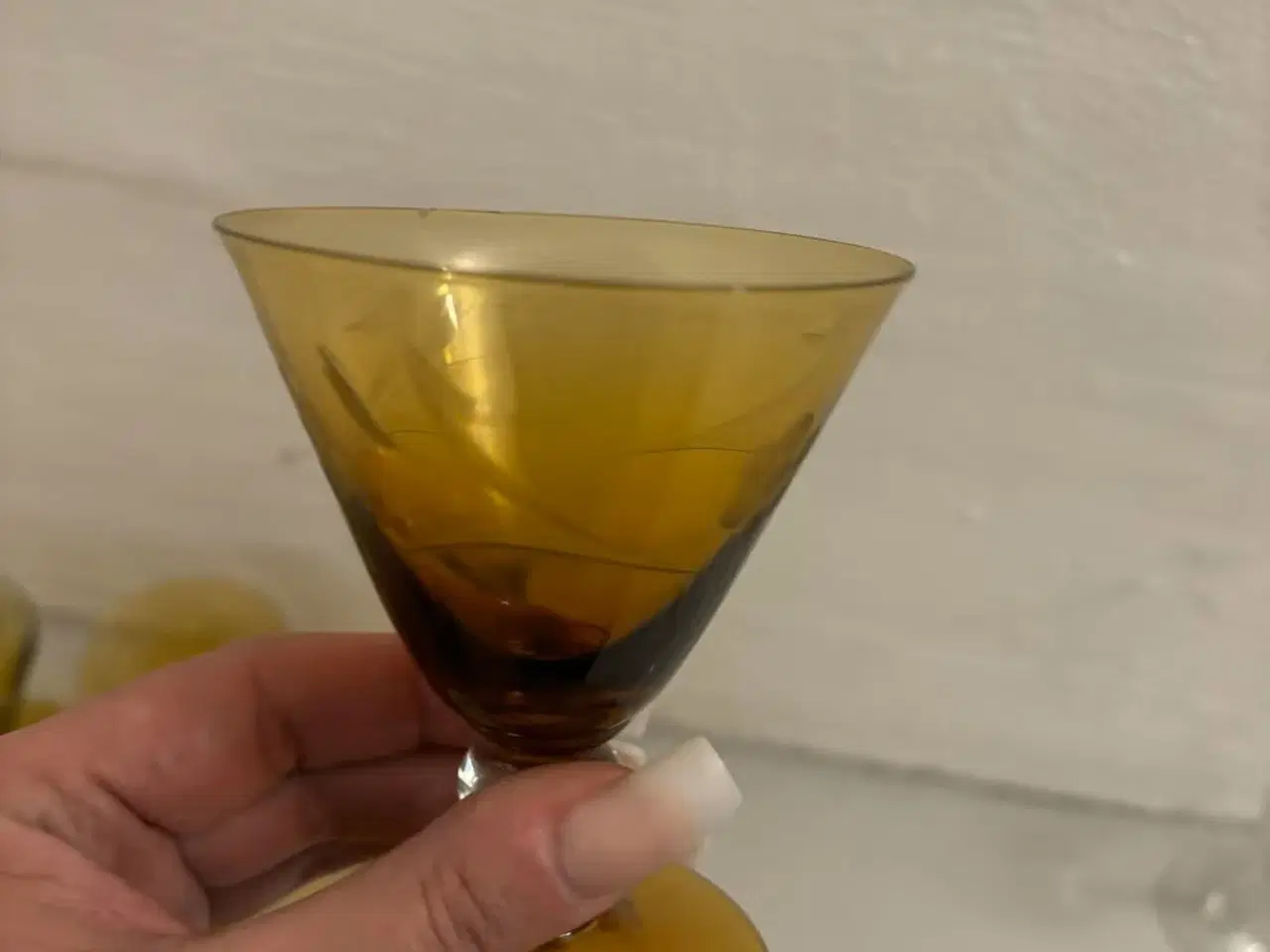 Billede 3 - 7 stk. gamle vinglas fra Holmegaard Glasværk.