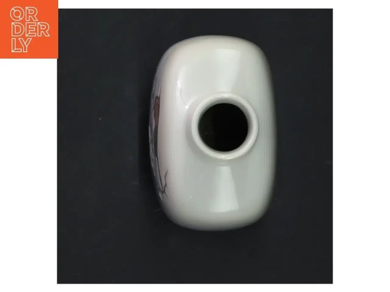 Billede 3 - Porcelænsdekoration med fugl fra Royal Copenhagen (str. 15x9 cm)