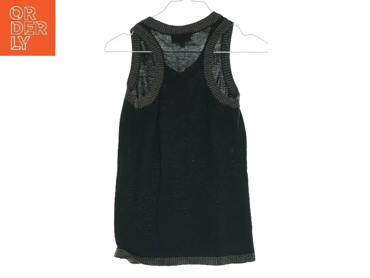 Billede 2 - Top fra Pomp de Lux  (Str 122 cm)