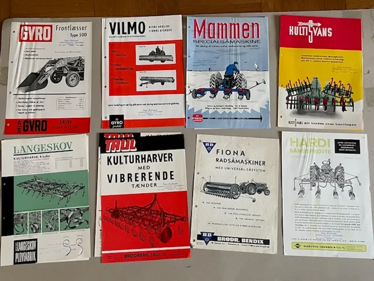 Billede 6 - Brochurer Traktor og maskiner