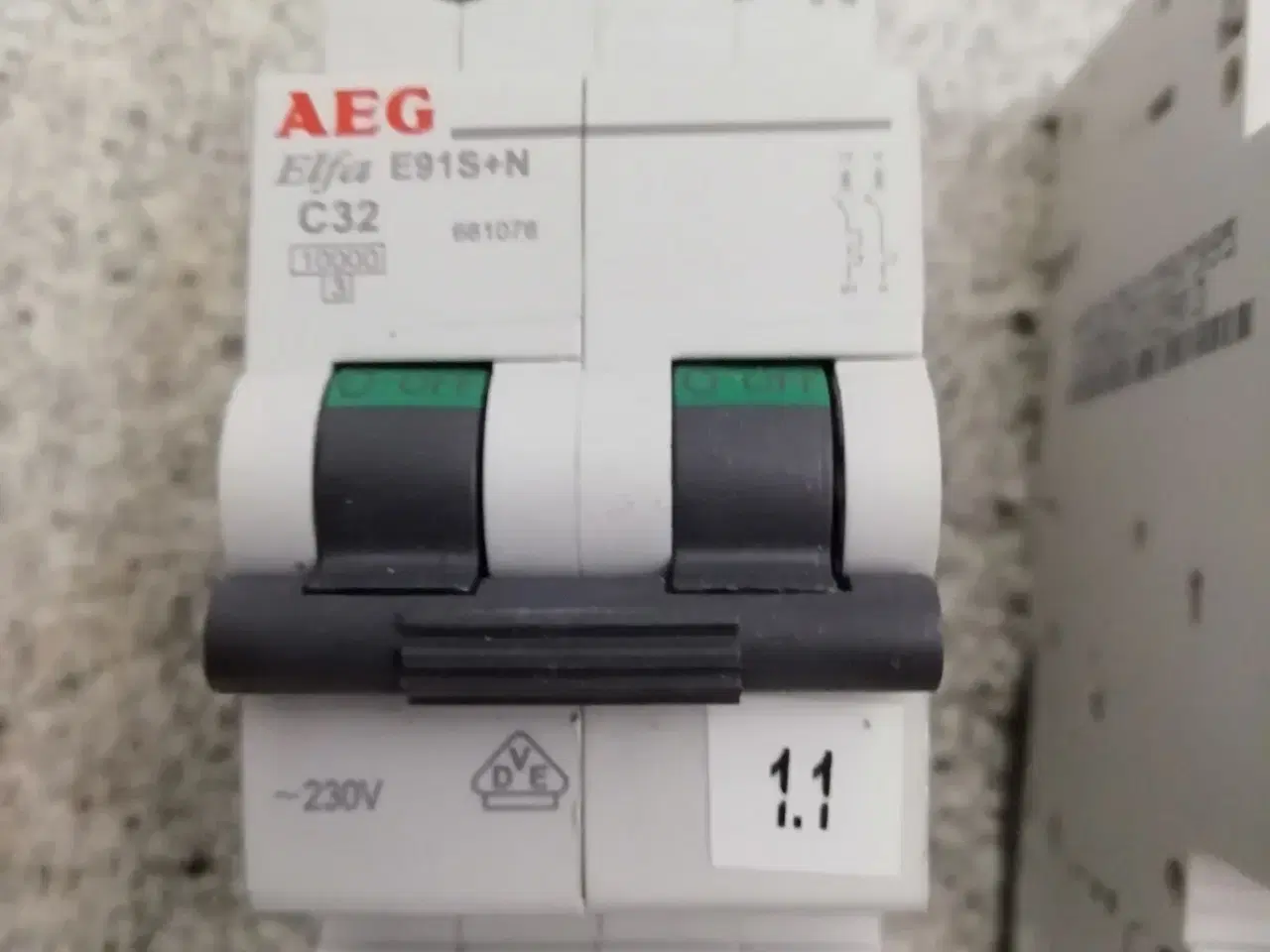 Billede 1 - AEG automatsikting 2P C32