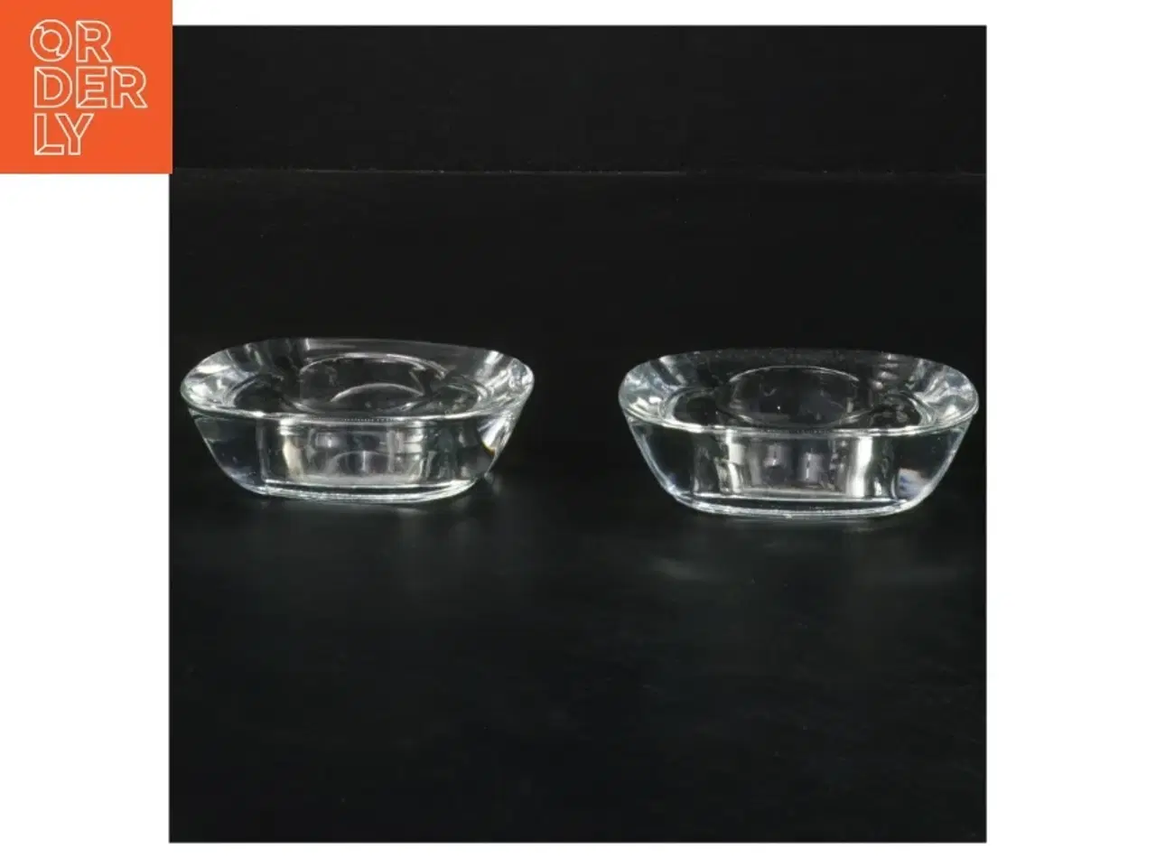 Billede 1 - Sæt af glaslysestager (str. 9x7,5 cm)