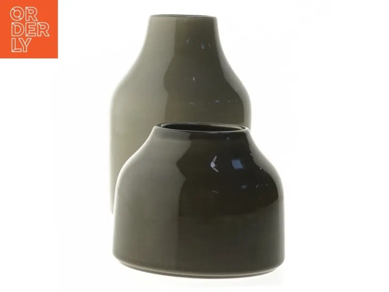 Billede 2 - To keramiske vaser fra Kahler (str. 8x10&14x9,5 cm)