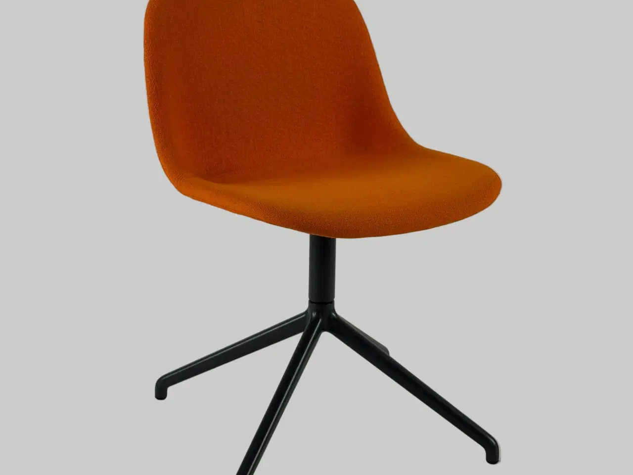 Billede 1 - Muuto Fiber Side Stol – Orange/Antracitgrå Stel