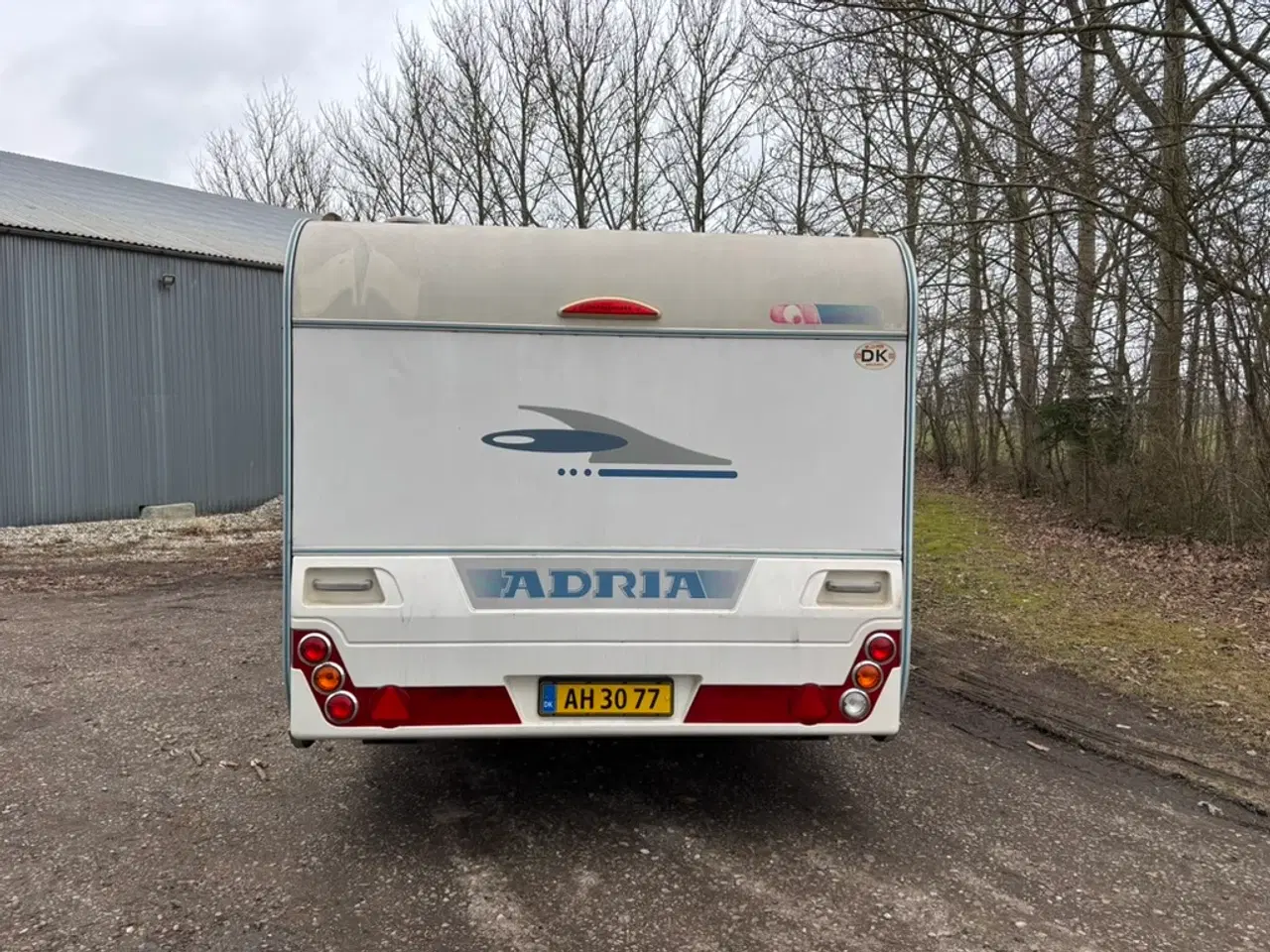 Billede 4 - Kvalitetsvogn med aircon, centralvarme og mover