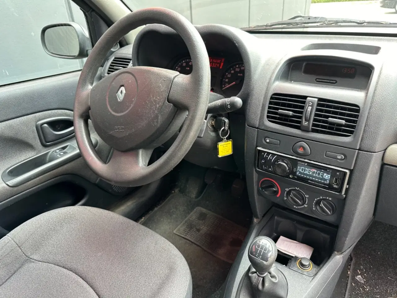 Billede 11 - Renault Clio II 1,2 8V Authentique