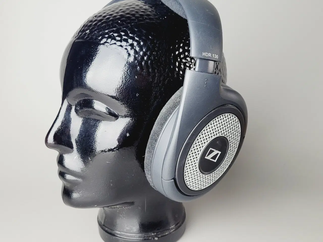 Billede 1 - ⭐️· Sennheiser HDR 130 trådløse hovedtelefoner