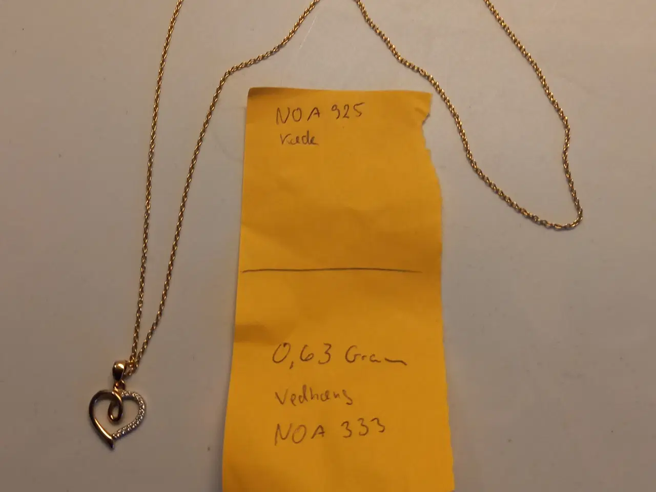 Billede 6 - Halssmykke i guld.