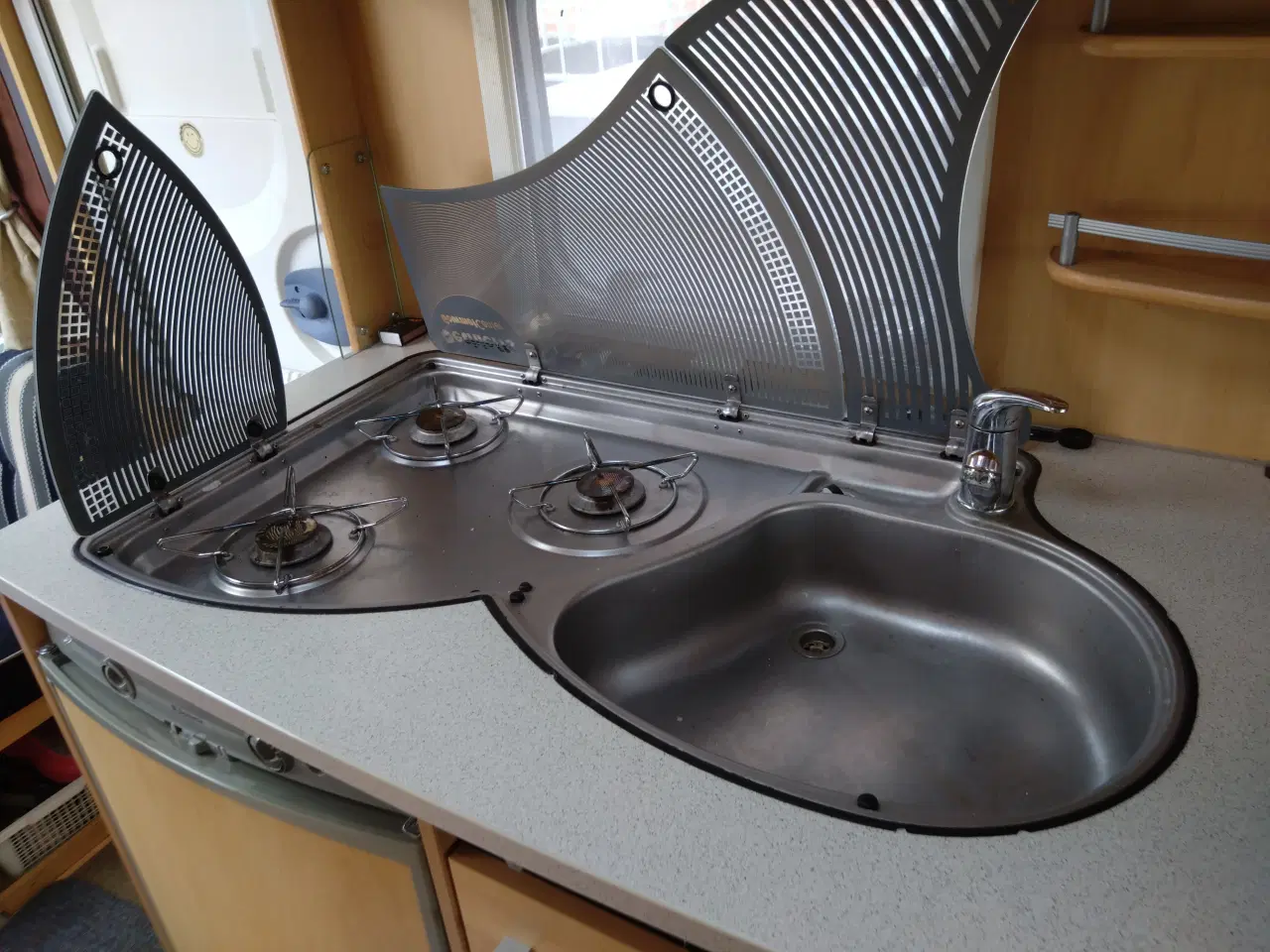 Billede 2 - DETHLEFFS CAMPER sælges