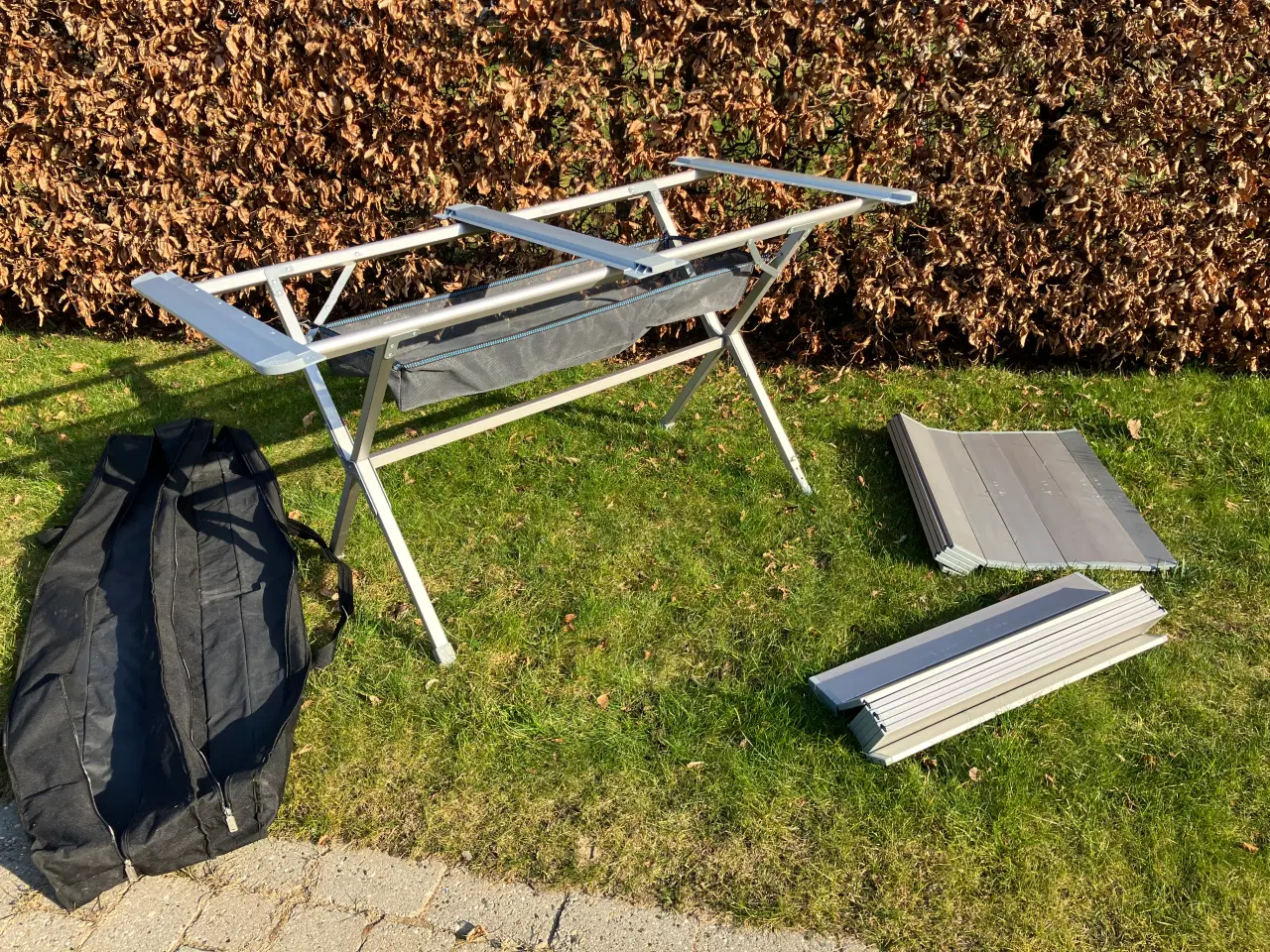 Billede 3 - Sammenfoldeligt campingbord