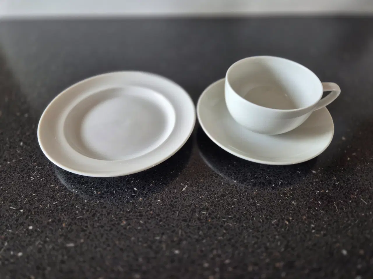 Billede 2 - Hvidpot Kaffestel fra Royal Copenhagen 