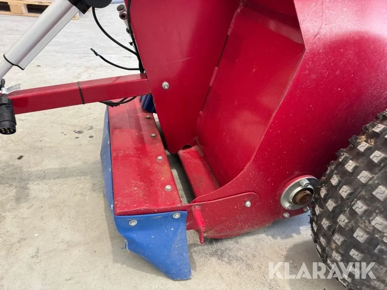 Billede 8 - Opsamler Pomi 0,7 meter til hestepærer