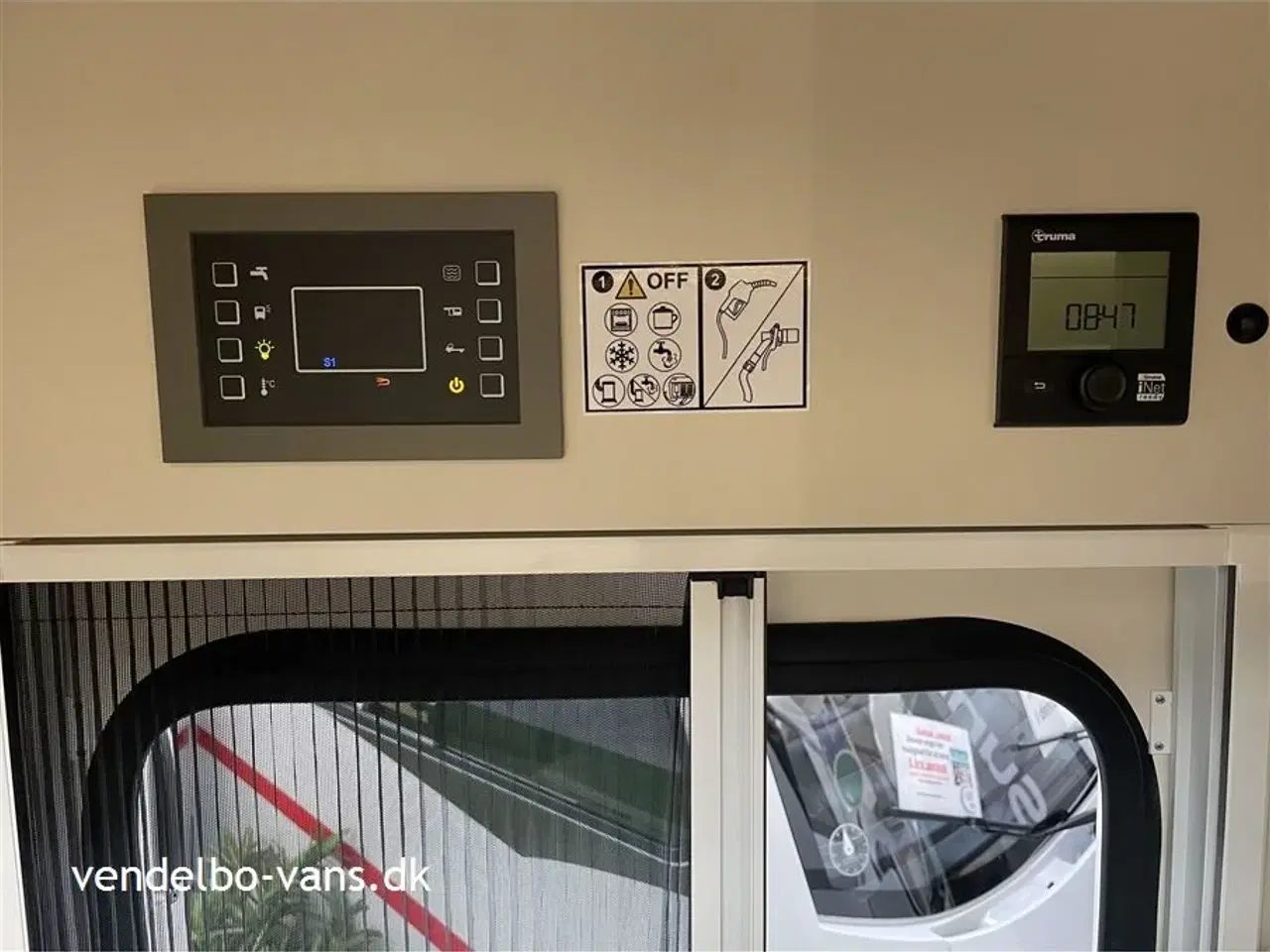 Billede 20 - 2026 - McLouis Mc4 879 G   Centralseng med stor garage - Automatgear