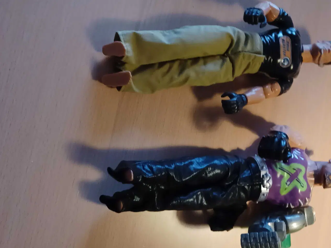 Billede 3 - Acionman med våben 