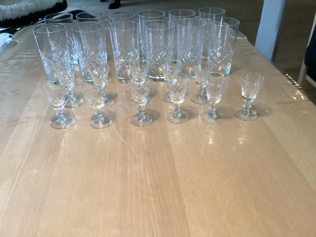 Billede 1 - 12 EATON ØLGLAS 11 SNAPSGLAS LYNGBY KRYSTAL