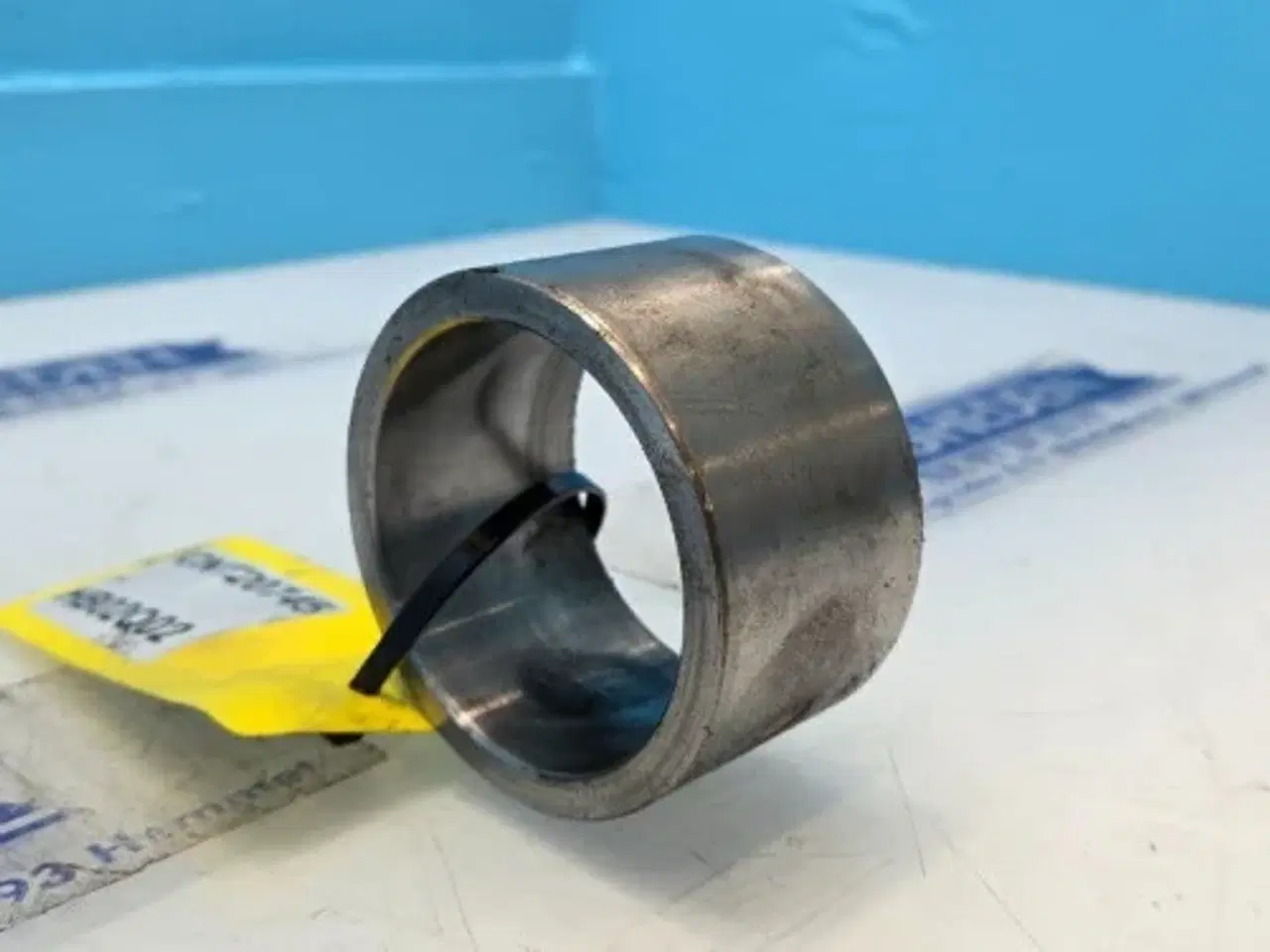 Billede 10 - New Holland TM135 Afstandsstykke 5171158