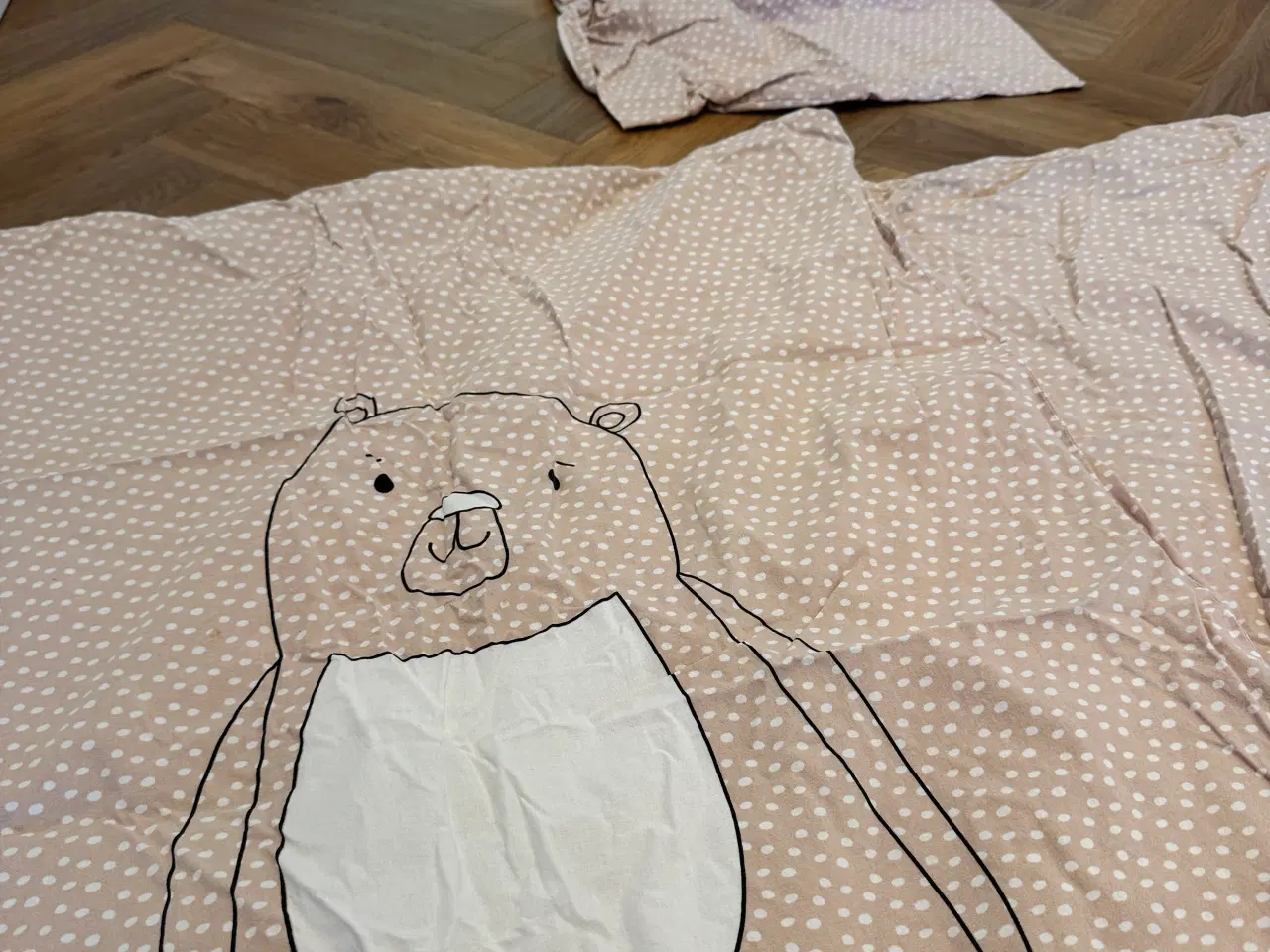 Billede 4 - 2 sæt sengetøj inkl. stræklagen 